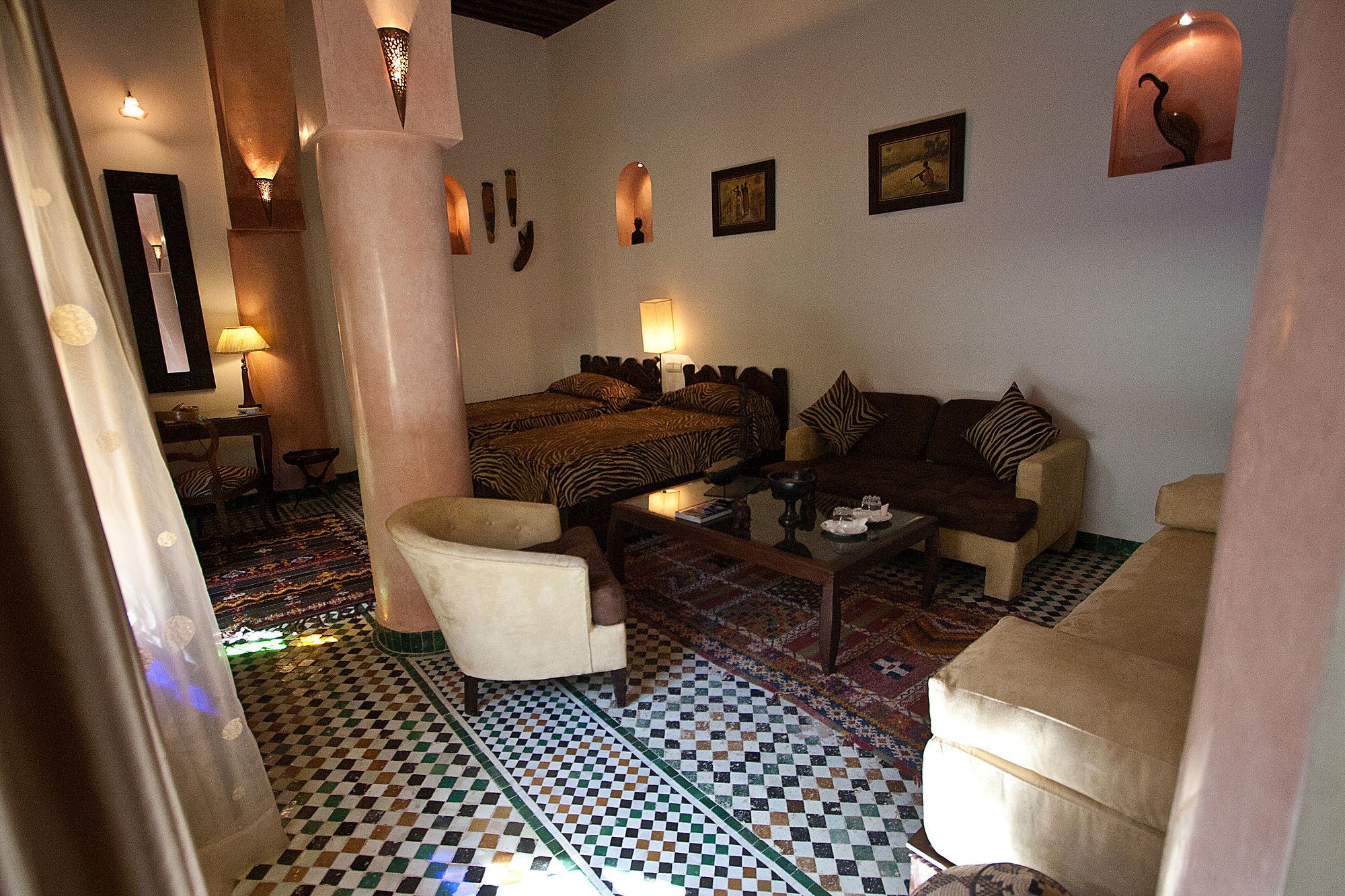 フェズ リヤド サラマ Bed & Breakfast エクステリア 写真